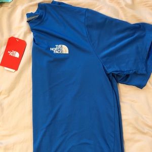 NWT Men’s North Face Shirt